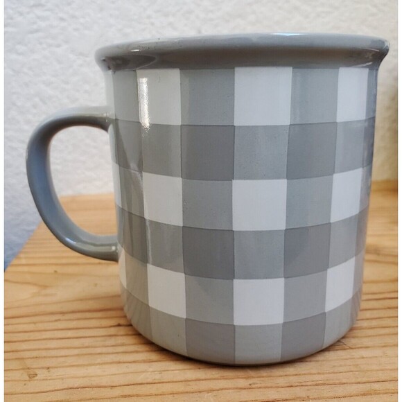 Place Time Mug Gray Plaid Coffee Cup Tea Time Cozy 16 oz NWT Factory FLAW - Picture 2 of 6